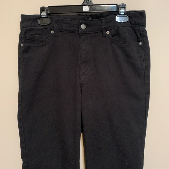 Joe Fresh Wide Leg Cropped Jeans, size 30 - Picture 4 of 8